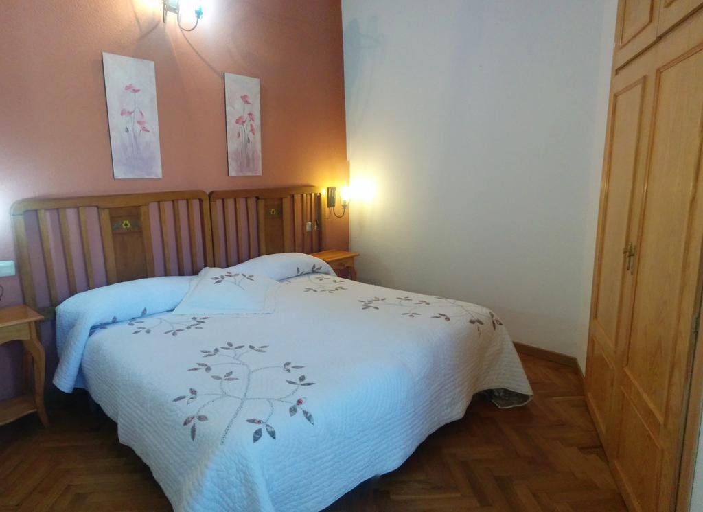 Casa Rural Almanzor Наварредонда-де-Гредос Экстерьер фото